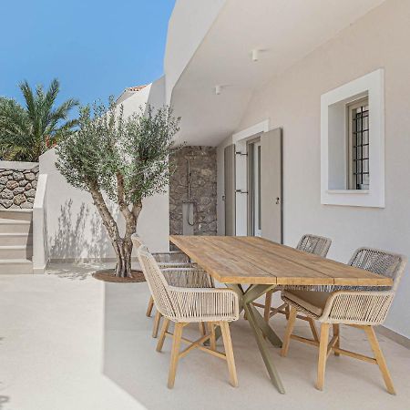 Pearl House - Luxurious New Beach Villa In Spetses Stunning View Ligoneri Eksteriør billede