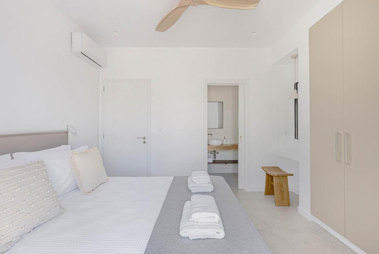 Pearl House - Luxurious New Beach Villa In Spetses Stunning View Ligoneri Eksteriør billede